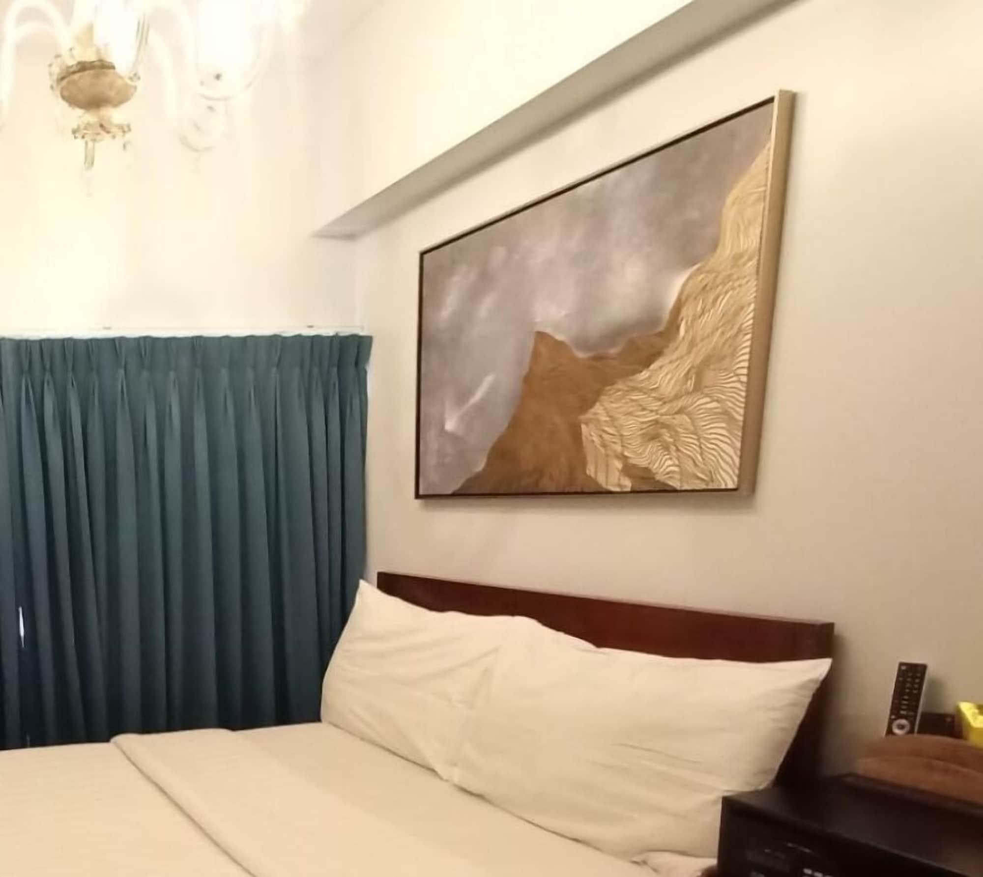 Pacific Park Hotel Кесон-Сити Экстерьер фото