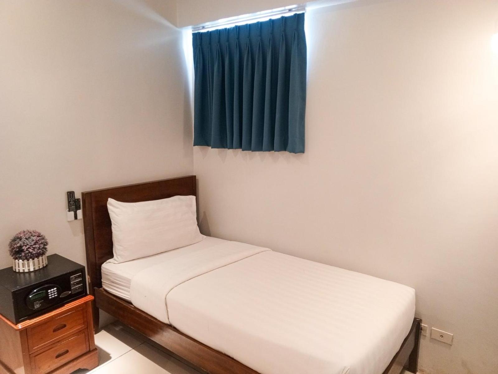 Pacific Park Hotel Кесон-Сити Экстерьер фото