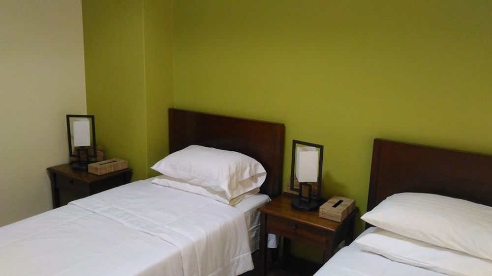 Pacific Park Hotel Кесон-Сити Экстерьер фото
