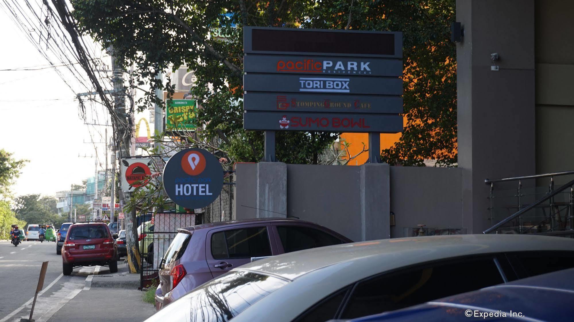 Pacific Park Hotel Кесон-Сити Экстерьер фото